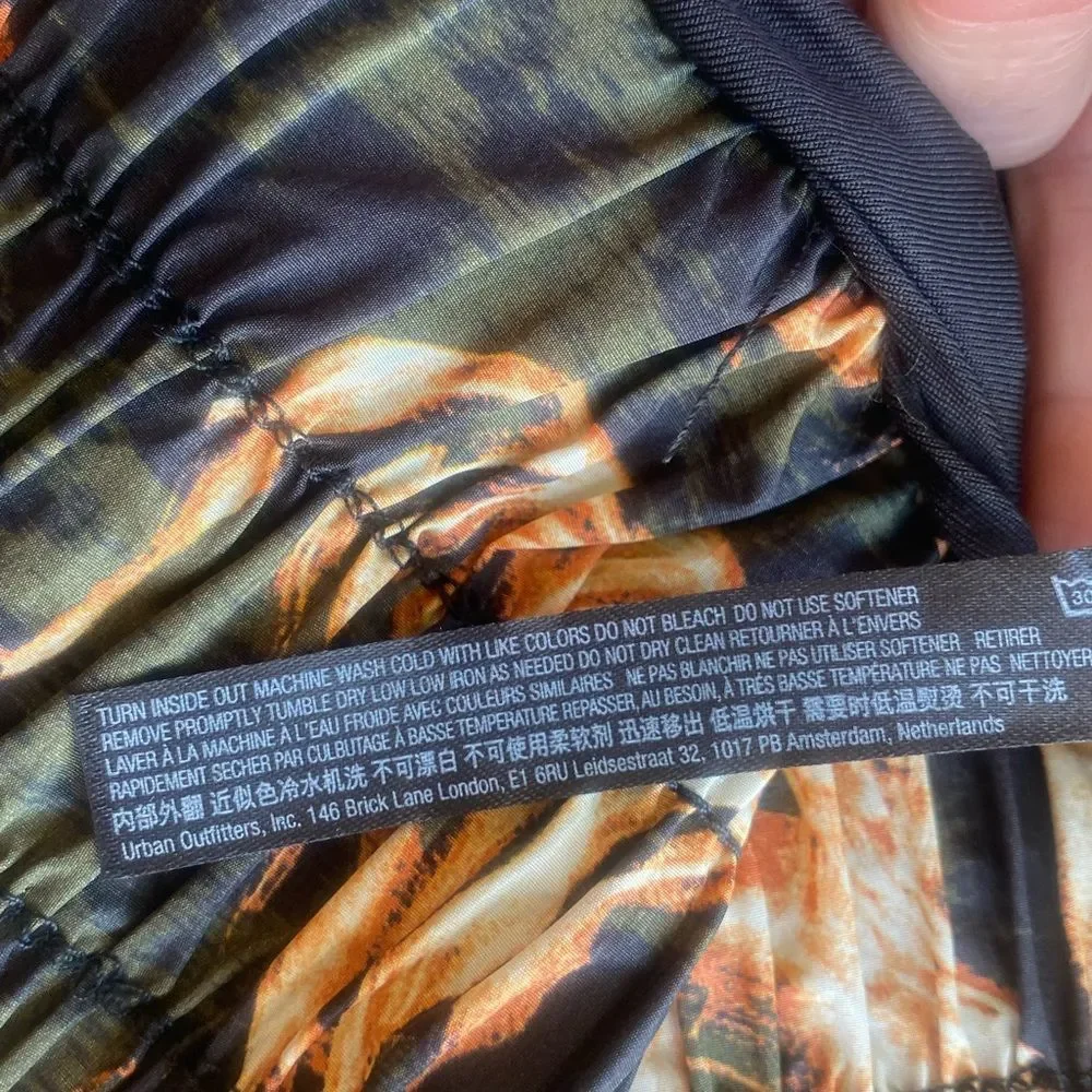 NWT - FP MOVEMENT Printed The Way Home Shorts In Black Combo - Picture 9 of 10